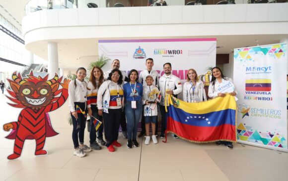 photo_5073834498617093267_y Joven venezolano conquista primer lugar en Olimpiada Mundial de Robótica